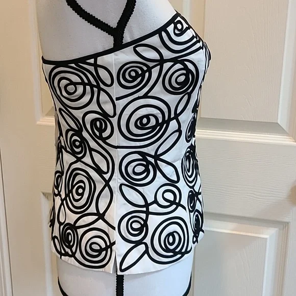 White House Black Market Bustier - Picture 2 of 13